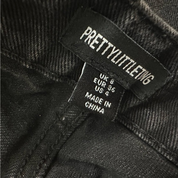 PrettyLittleThing Cargo Pants Jeans Wide Leg Denim Black Streetwear Size 4 Small - Picture 5 of 7